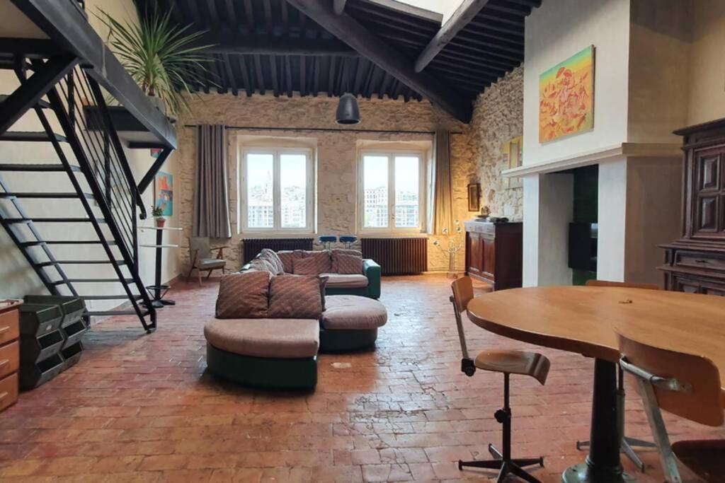 Grand Loft En Plein Coeur Du Vieux-Port Apartment Marseille Ngoại thất bức ảnh